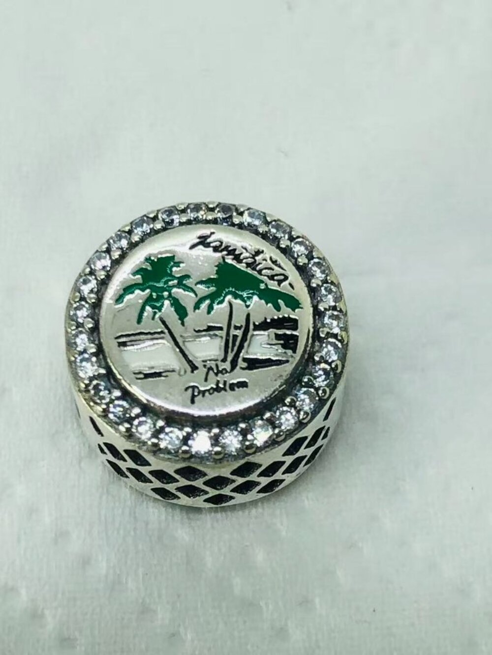 ✨ ✨Pandora Jamaica No Problem Exclusive Bead Charm